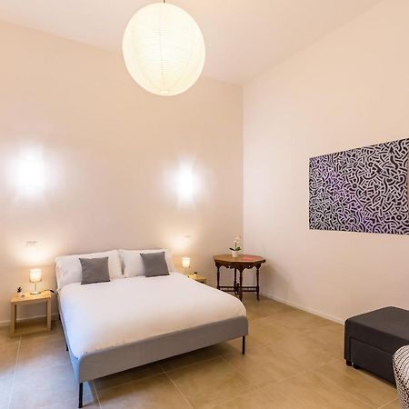 Art Apartment At Sanita By Wonderful Italy 나폴리 외부 사진